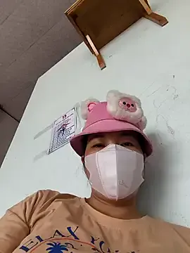 Karina80 from StripChat