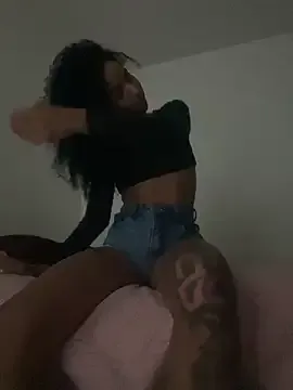 Karolina-Safadinha from StripChat is Freechat