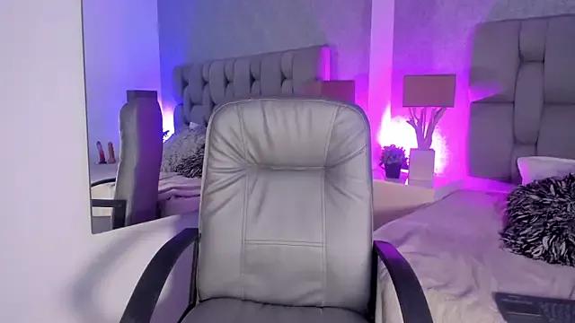 Girls: try live performances with matured performers, from dancing to quirks, in a variety of beautiful sex cams.