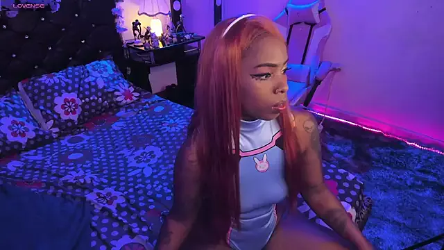 Girls: try live performances with matured performers, from dancing to quirks, in a variety of beautiful sex cams.