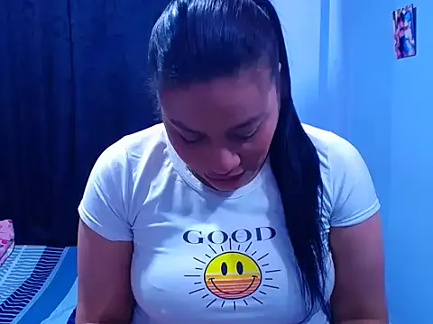 kassandra_dulce from StripChat is Freechat