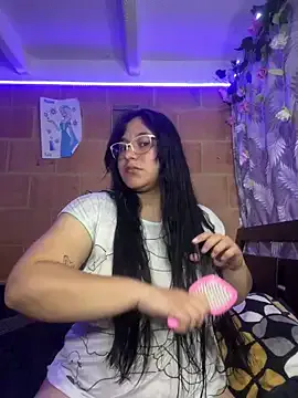 kassandra_luxury from StripChat is Freechat