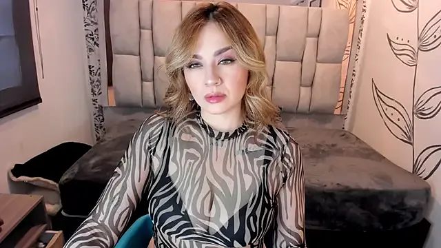 KataHot_ from StripChat