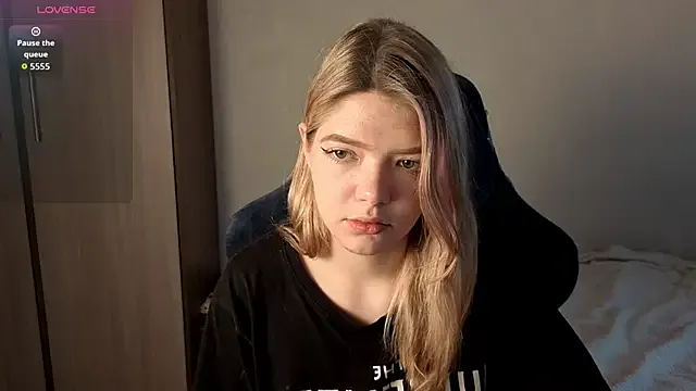 KatanaSVibe from StripChat is Freechat