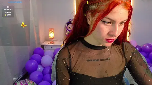 Kate_Laurence_ from StripChat is Freechat