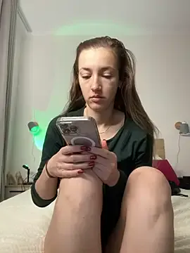 Girls: try live performances with matured performers, from dancing to quirks, in a variety of beautiful sex cams.