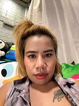 Kath_C from StripChat is Freechat