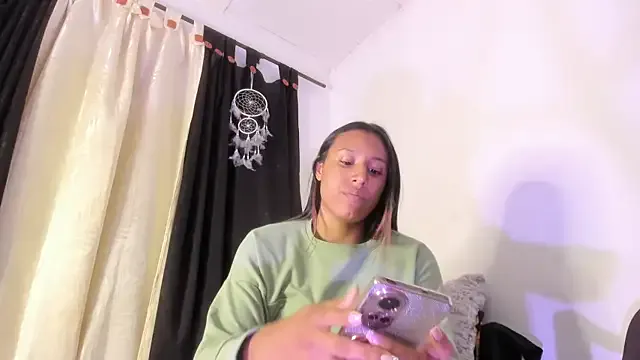 katia_777 from StripChat is Freechat