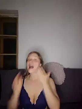 Girls: try live performances with matured performers, from dancing to quirks, in a variety of beautiful sex cams.