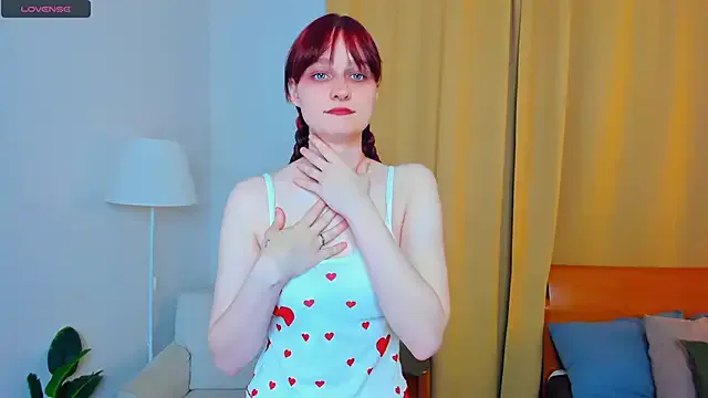 KatyKufel from StripChat is Freechat