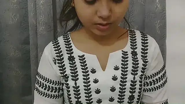 Kavya-Darling from StripChat is Freechat