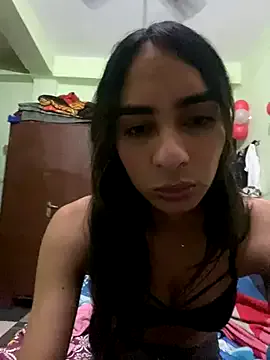 kaylee_demm from StripChat is Freechat