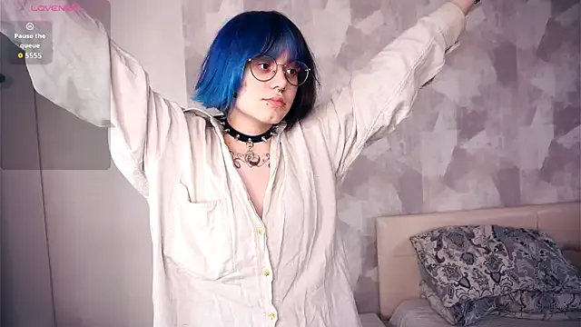 KellePourier from StripChat is Freechat