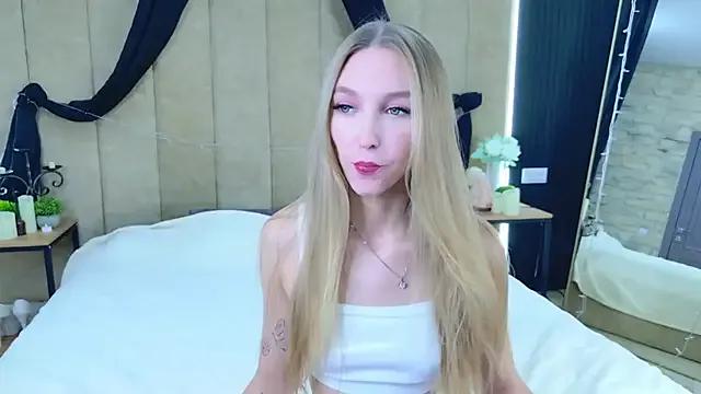 KellyBradford from StripChat