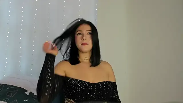 kendaall_jenner_ from StripChat is Freechat