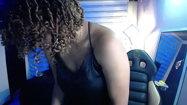 Kendall_rossii_ from StripChat is Freechat