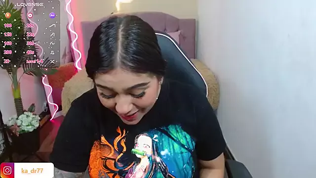 Girls: try live performances with matured performers, from dancing to quirks, in a variety of beautiful sex cams.