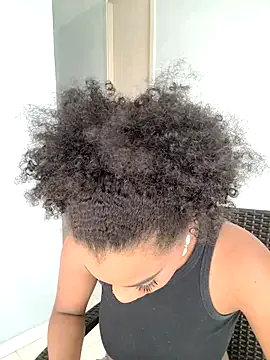 keylafisher_ from StripChat is Freechat