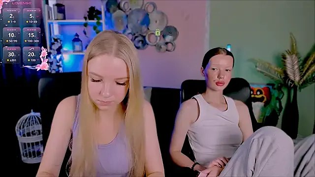 Girls: try live performances with matured performers, from dancing to quirks, in a variety of beautiful sex cams.