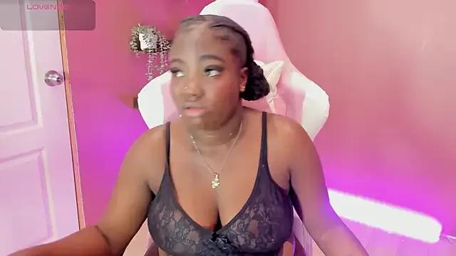 KiaraAdvanii from StripChat is Freechat
