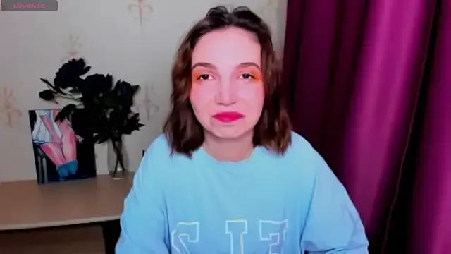 KindHazelHere_ from StripChat is Freechat