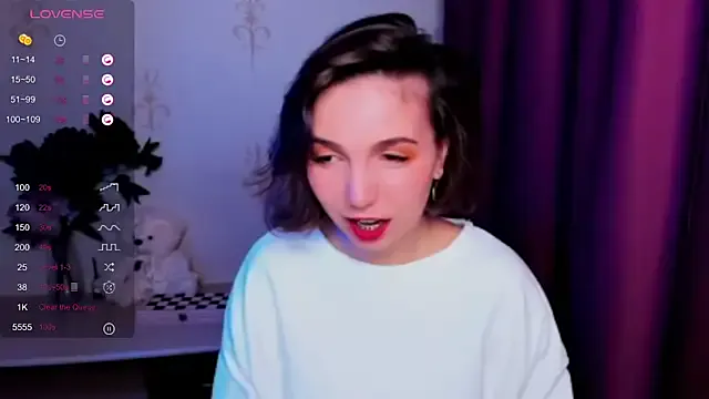 KindHazelHere_ from StripChat is Freechat