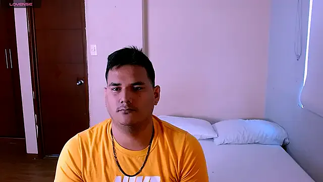 KingMoreno1 from StripChat is Freechat