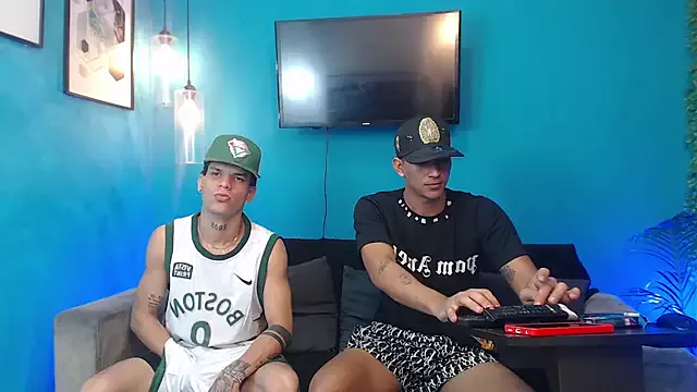 Girls: try live performances with matured performers, from dancing to quirks, in a variety of beautiful sex cams.