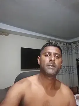 kingVibeX from StripChat is Freechat