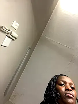 Kinkyy_ from StripChat