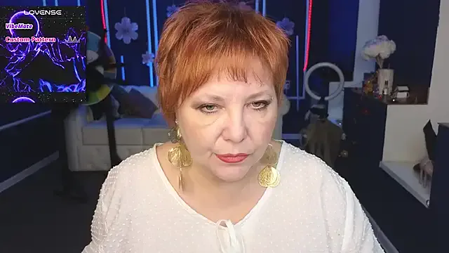 Kira_Kenet from StripChat is Freechat