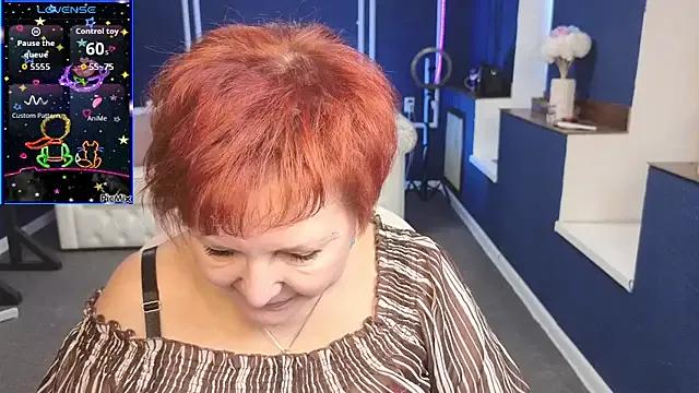 Kira_Kenett from StripChat is Freechat
