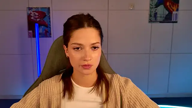 Girls: try live performances with matured performers, from dancing to quirks, in a variety of beautiful sex cams.