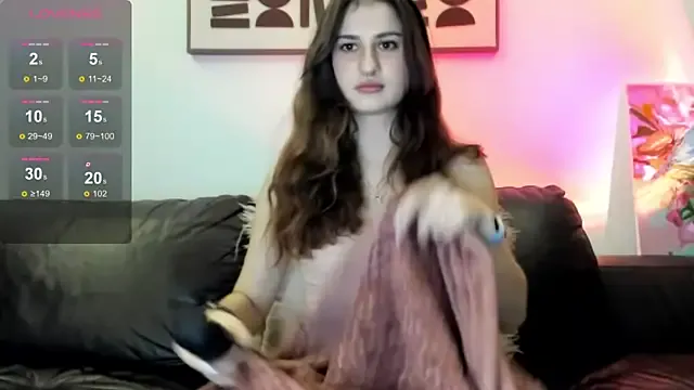 Kissxxkruel from StripChat is Freechat