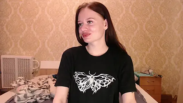 Kitkaat00 from StripChat