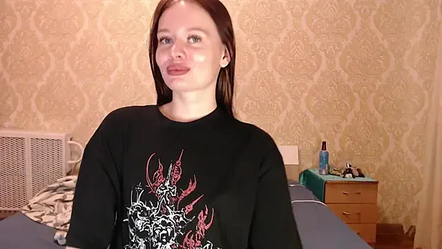 Kitkaat00 from StripChat