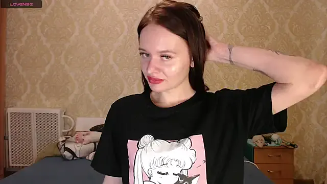 Kitkaat00 from StripChat