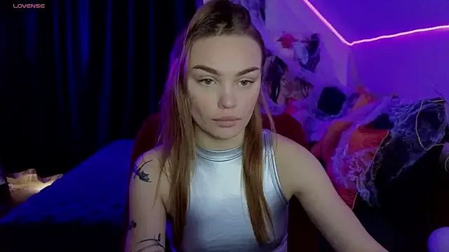 KitsyMoore from StripChat is Freechat