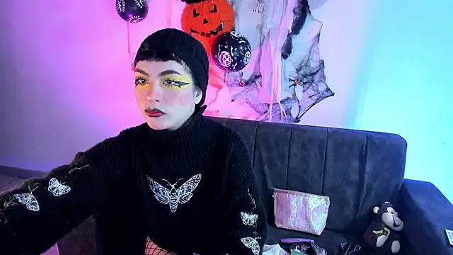 kitty__chs from StripChat is Freechat