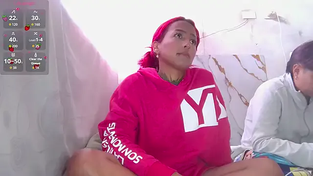 kitty_moon1 from StripChat is Freechat