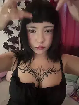 Kitty_yukimura from StripChat