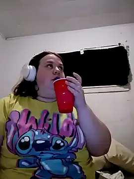 kittytightholes from StripChat is Freechat