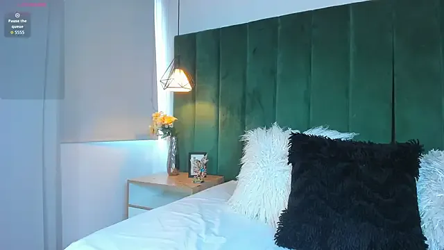 kittyy_milk_001 from StripChat is Freechat