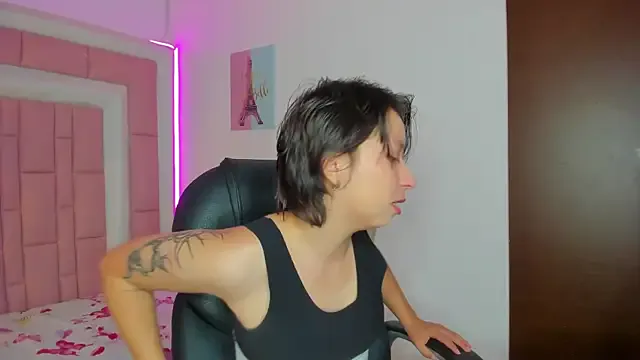 Klaret_Toy from StripChat is Freechat