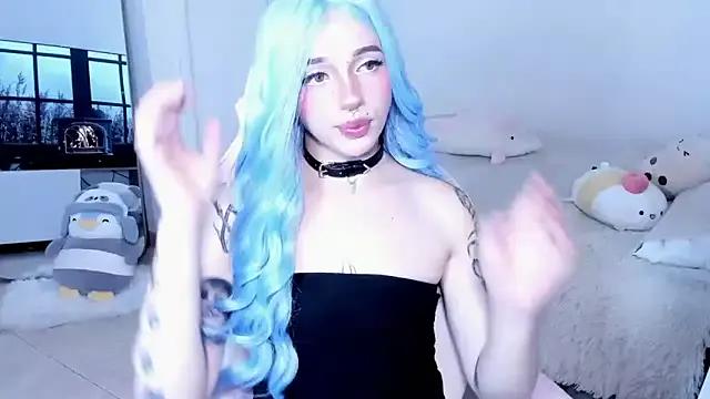 KloeKing__ from StripChat is Freechat