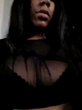KloheCurvy from StripChat
