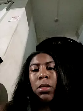 KloheCurvy from StripChat