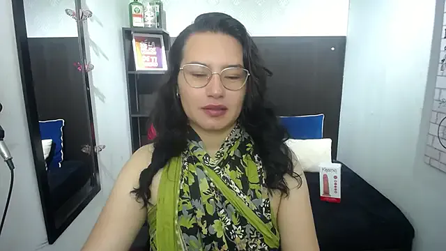 koral_purple from StripChat is Freechat