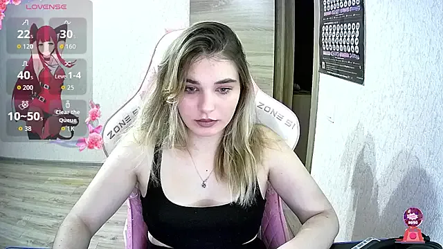 Kris_Moss from StripChat is Freechat