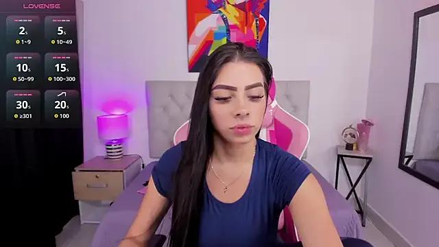 Girls: try live performances with matured performers, from dancing to quirks, in a variety of beautiful sex cams.